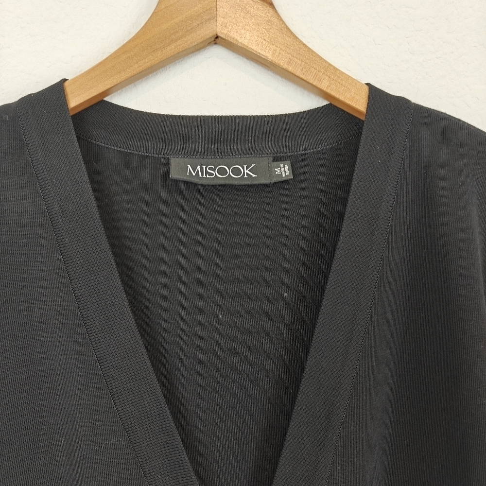 Misook Pearl Button Up Black Light Weight V-neck Cartigan Size Medium Women's - Picture 8 of 14